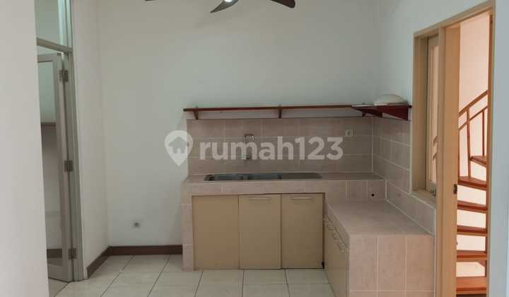 Rumah di Mayangsunda Kota Baru Parahyangan,Bandung Non Furnished Siap Huni 2