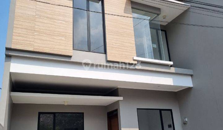 Jual rumah di Jl. Tanjung Anom Cicendo 1