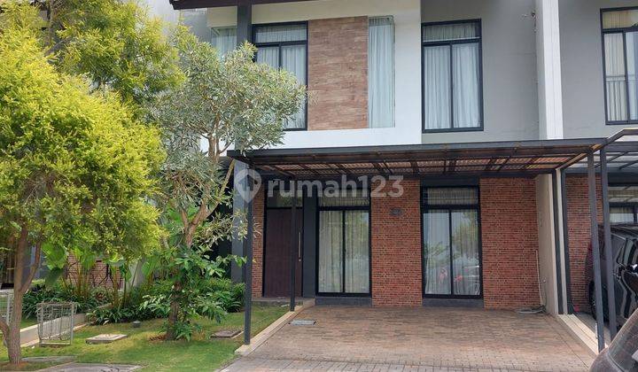 Rumah Modern Tropis di Tatar Lokacitra Kota Baru Parahyangan Dekat Parahyangan Golf 