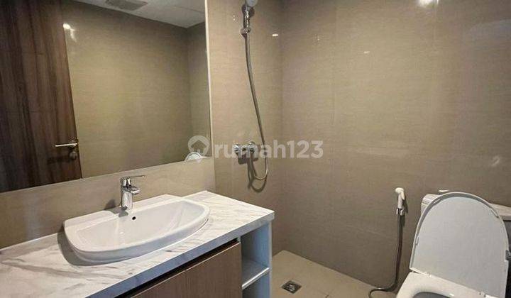 Apartemen Furnish di Ciumbuleuit View Kolam Renang, Tipe Maple  5
