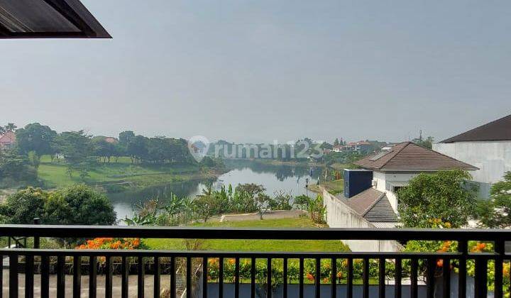 Rumah 2 Lantai Ada Kolam Renang di Kota Baru Parahyangan Bandung 2