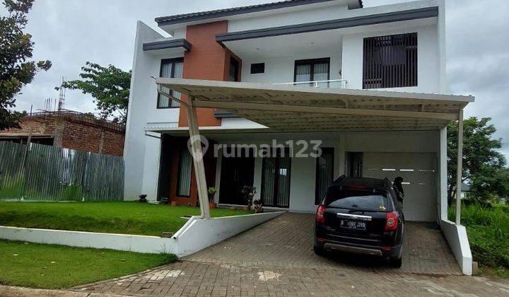 Rumah di Kota Baru Parahyangan, Furnish Sangat Mewah View Danau 1