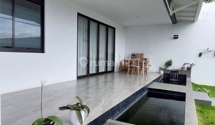 Rumah Full Furnished di Kota Baru Parahyangan, Lingkungan Asri 2