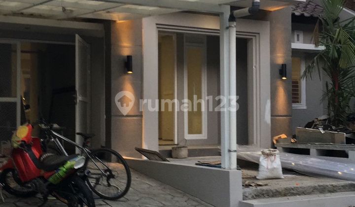 For Sale Rumah di Kota Baru Parahyangan Bandung Lokasi Strategis