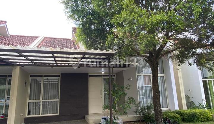 Rumah di Kota Baru Parahyangan, Dekat Danau Semifurnish