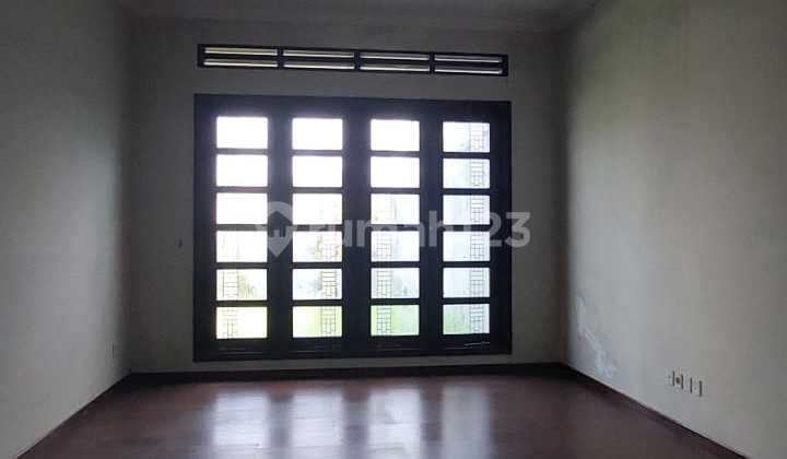 Dijual Rumah Mewah di Guruminda Kota Baru Parahyangan Bandung 2