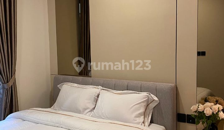 Rumah Mewah Fully Furnished di Kota Baru Parahyangan Bandung Siap Huni, Interior Premium 2