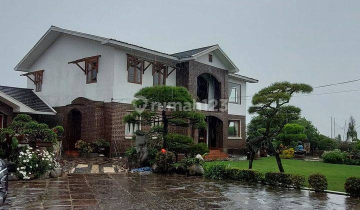 Villa Lembang Bandung Barat, Mewahh, Cantik, Tanah Sangat Luas 1