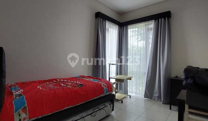 House in Kamandaka Kota Baru Parahyangan, Luxurious 2 Floors 2