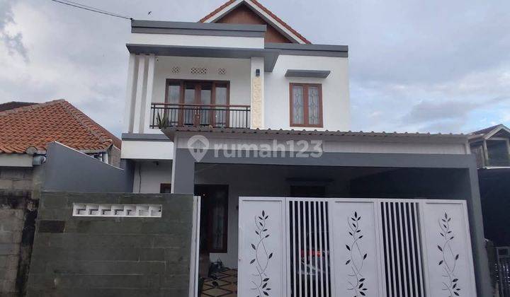 Dijual Rumah Modern Lantai 2 Kerobokan 1