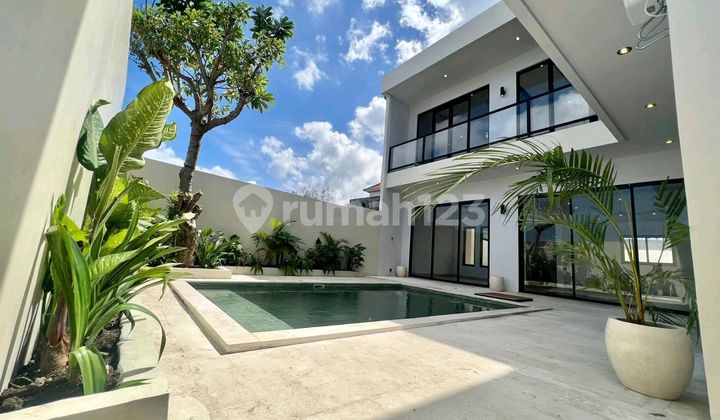 Dijual Villa Modern Pererenan