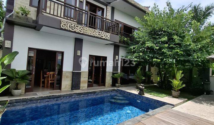 Dijual Villa Full View Laut 1