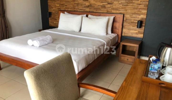Guesthouse for Sale 2