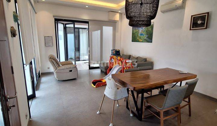 Dijual Villa Modern Jimbaran Bali 2