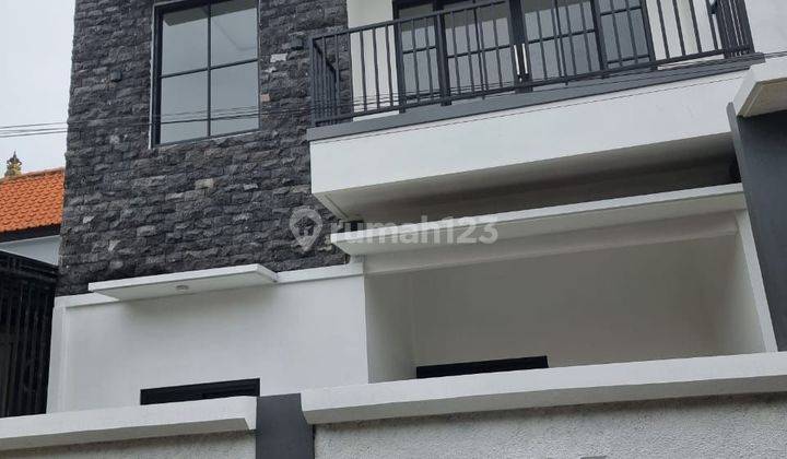 Dijual Rumah Baru 2 Lantai Gatsu Timur 1