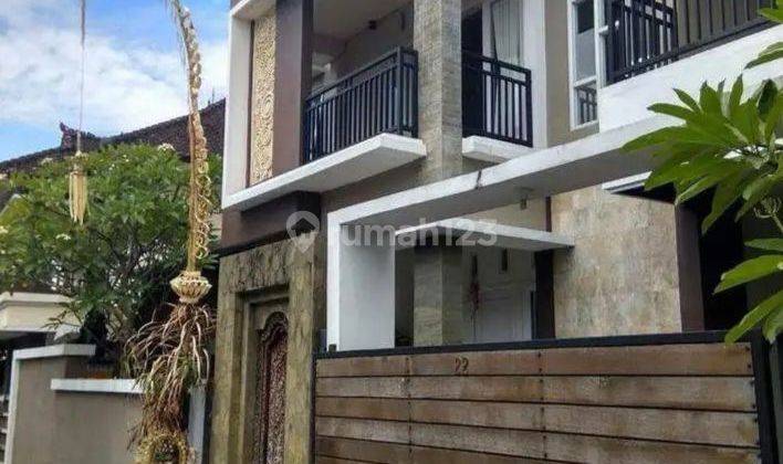 Dijual rumah mewah jln Tunjung sari Denpasar  1