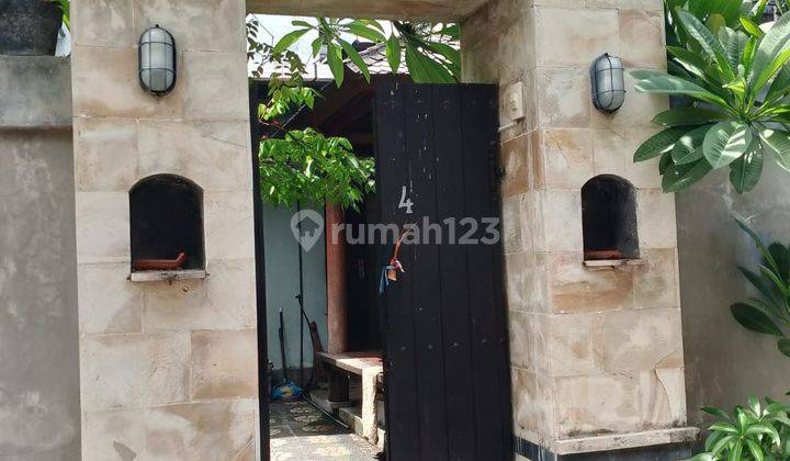 Dijual rumah lantai 2 waturenggong Denpasar bali 1