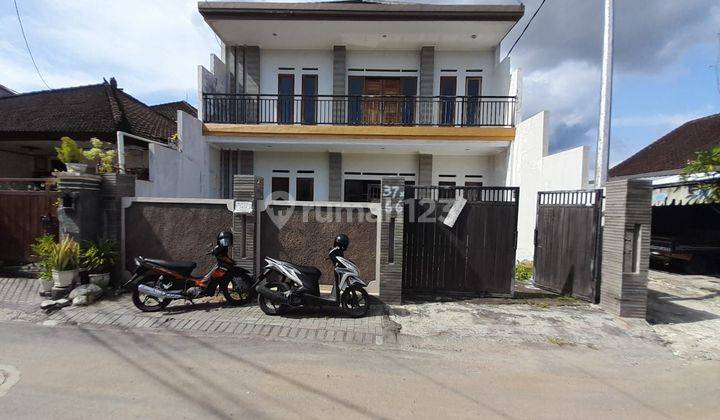 Dijual rumah lantai 2 Ceningan sari sesetan 1