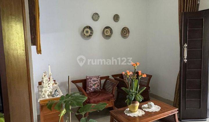 Dijual Rumah Second Lantai 2 Buduk Badung 2