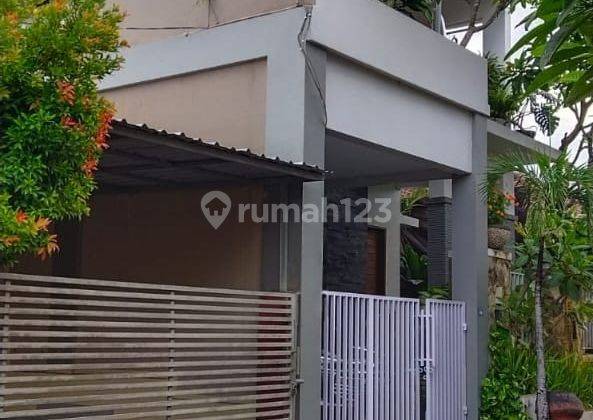 Dijual Rumah Modern Lantai 2 1