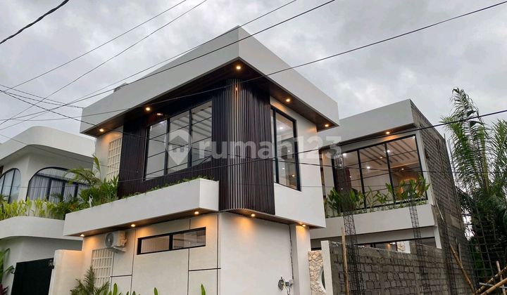 Dijual Villa Tumbak Bayuh Pererenan
