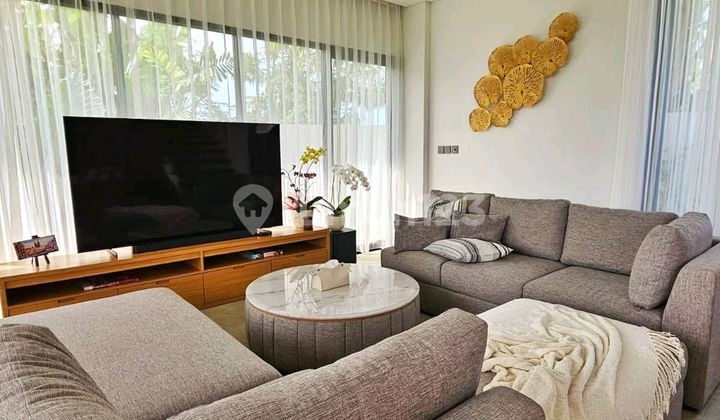 Dijual Villa Mewah Dikedungu