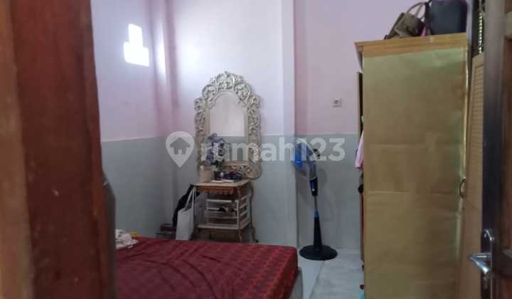 Dijual Rumah Lantai 2 2