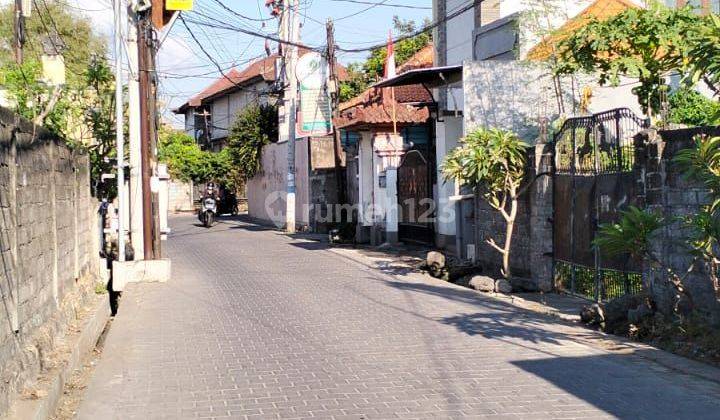 Dijual Rumah Second Lantai 1 Denpasar Timur 2