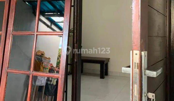 Dijual Rumah Second Lantai 1 2