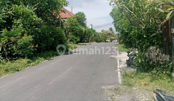 Strategic Land for Sale in West Denpasar Strategic Land for Sale in West Denpasar