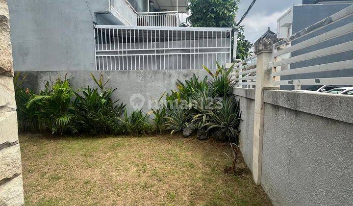 Dijual Rumah 2 Lantai Sesetan 2