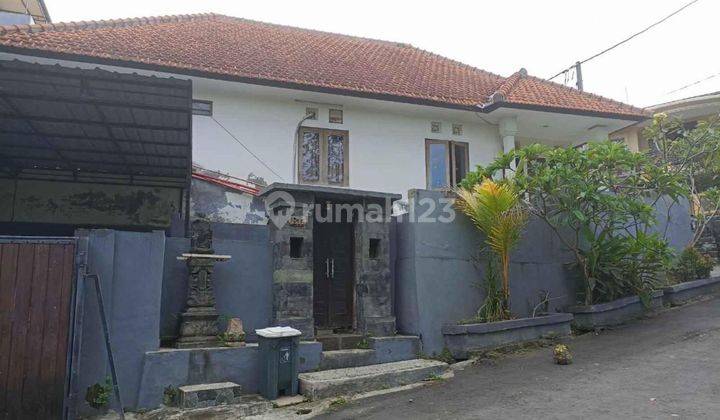 Dijual Rumah Second Lantai Satu Sangat Strategis 1