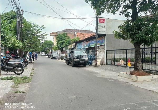 Rumah Dan Usaha di Rawamangun  2