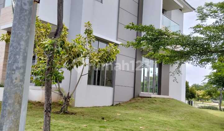 Rumah Pantai Indah Kapuk  Golf Island PIK 2