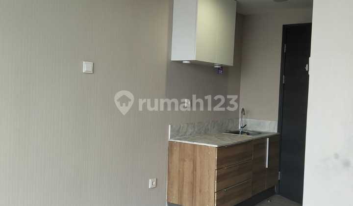 Collins Boulevard Gading Serpong Studio Apartment