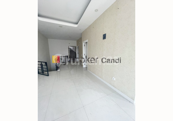 Rumah di Supriyadi Regency Semarang 6