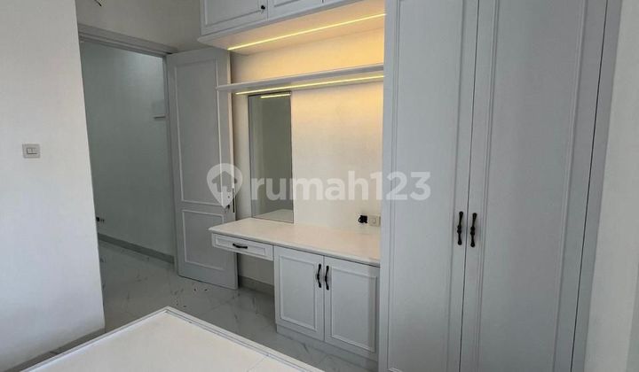 Rumah Baru Style American Classic di Cengkareng, Kalideres Jakarta Barat 2