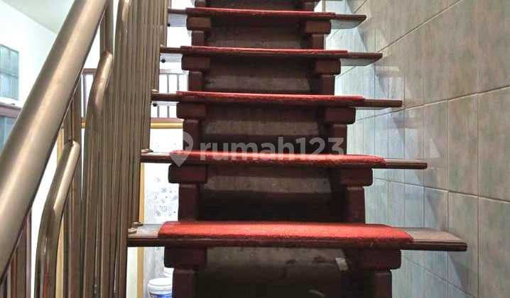 For Sale: Good and Cheap Boarding House in Kemayoran, Central Jakarta