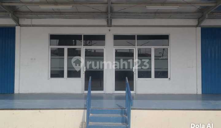 Dijual Gudang dan Kantor Dekat Jalan Utama To, Cakung di Jalan Raya Bekasi, Jakarta Timur