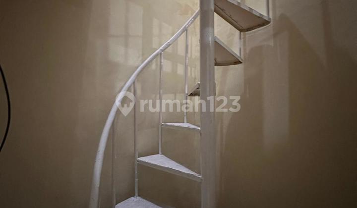 Good House Strategic Location in Taman Modern Cakung, East Jakarta 2