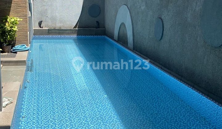 Rumah Singgasana Pradana Bandung 2