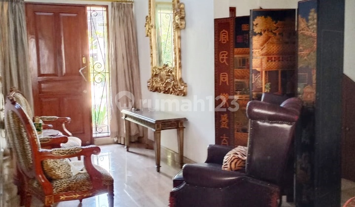 JUAL RUMAH TERAWAT & BERSENI MEKAR WANGI