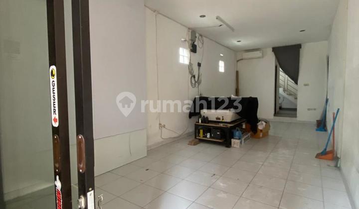 Sewa Ruko Cibadak Mainroad Siap Huni Sudah Ada Pintu Kaca