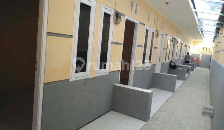 Ruang Usaha Untuk Kontrakan Ada 7 Pintu di Kaliabang 72462 Rn 1