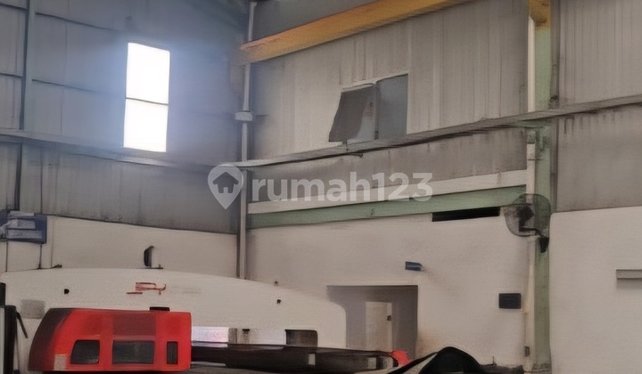 Jababeka Industrial Area Warehouse, Cikarang, Near Toll Road, Area 900 M2 Jababeka Industrial Area Warehouse, Cikarang, Near Toll Road, Area 900 M2