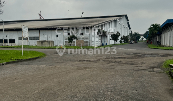 Gudang Dekat Tol Kawasan Industri Mm2100 Cibitung Luas 34000 M2