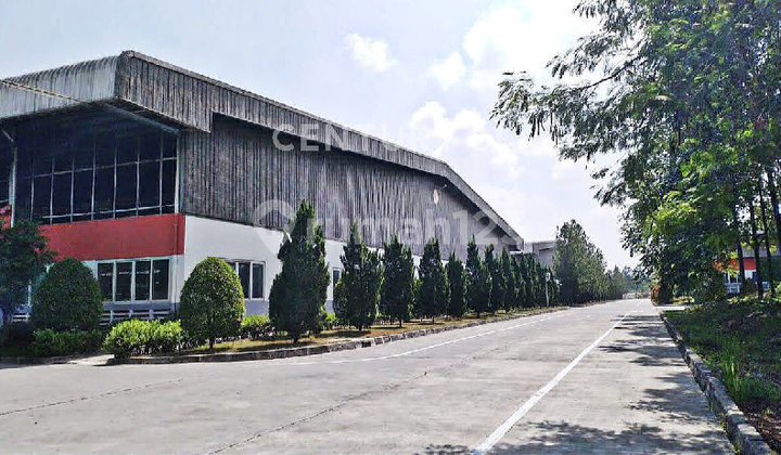 Factory or Warehouse in an Industrial Area in East Karawang