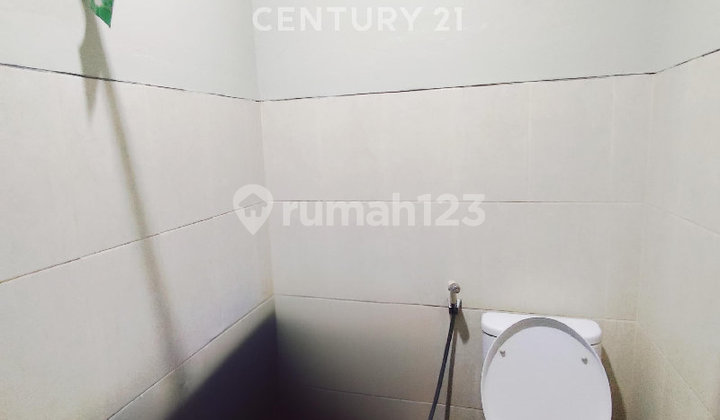 Rumah Komplek Bekasi Jaya Indah Dekat Tol Bekasi Barat 2