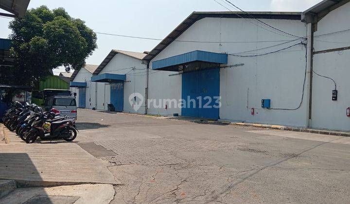 gudang luas 2397m2 di cibitung cikarang akses container 2