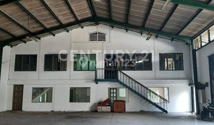 Gudang Kantor Dkt Stasiun Manggarai Jakarta Selatan Luas 1150 M2 1